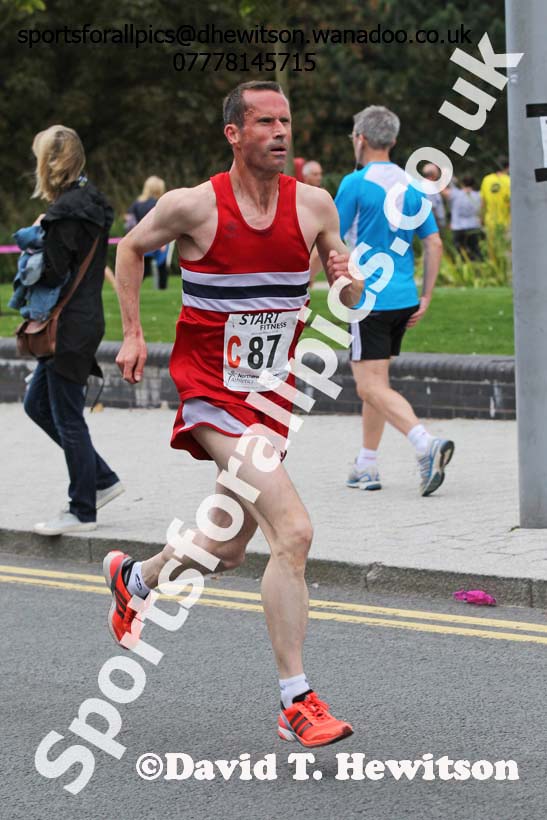 Senior mens Northern 6 Stage Road Relay, Warrington. Photo: David T. Hewitson/Sports for All Pics